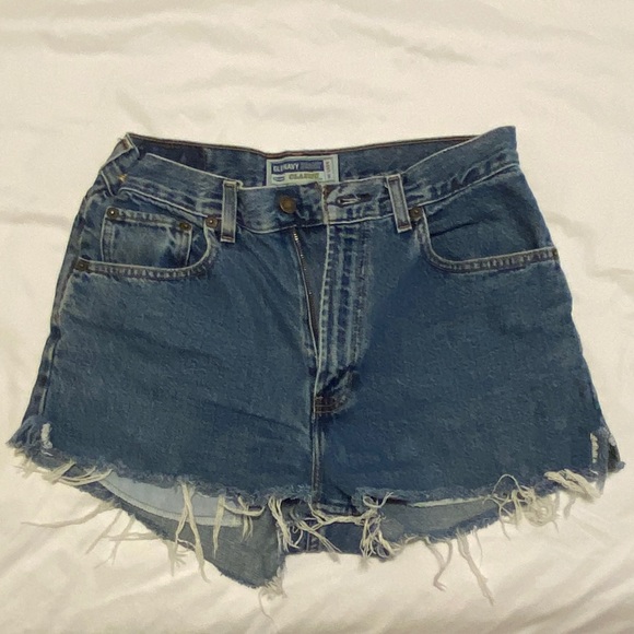 Vintage High-Waisted Jean Shorts - Picture 4 of 5